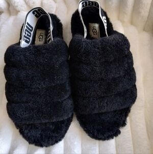 UGG Black Fluff Yeah Slippers